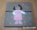 Niña con osito rosa 30x30cm (39,95€)